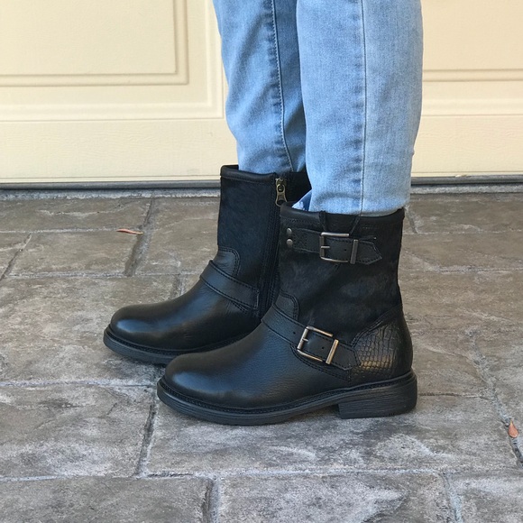 Black Snake Print Leather Buckle Biker Ankle Boots - Picture 3 of 6